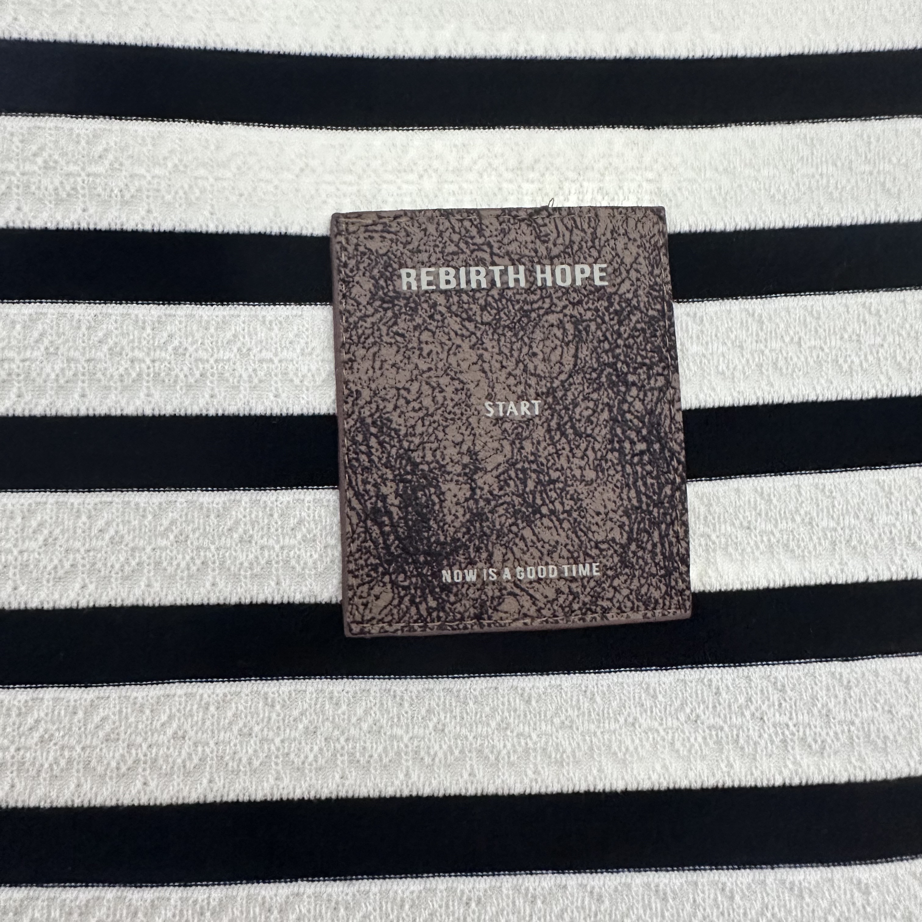 rayas blancas y negras