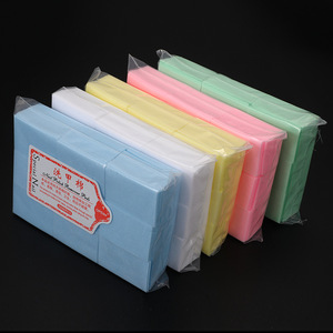 300Pcs Disposable <b>Lint</b> <b>Free</b> <b>Nail</b> <b>Wipes</b> Non Woven Polish Remover Pads for Salon - Product Image 2