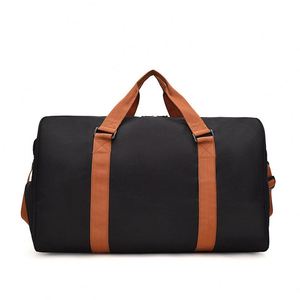 Sac de voyage personnalisé avec logo, sac de sport durable à fermeture éclair, grand sac design avec fonction imperméable pour une utilisation en extérieur - Product Image 6