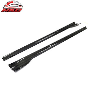 Faldones Laterales Estilo Revozport en Negro Brillante para Tesla Model S 2021-2026 - Product Image 3