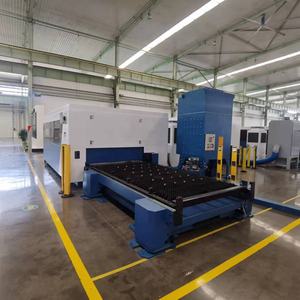 Máquina de corte por láser de fibra de cubierta completa TL Cut <span class=keywords><strong>YAWEI</strong></span> HLX CNC 3kw 4kw 6kw 8kw 10kw Yaskawa Servomotor Cypcut AI BMP PLT para Metal - Product Image 5