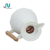 Pichet isotherme décoratif 1L en verre avec poignée en bois et couvercle à pression – Cadeau idéal pour le Ramadan et les mariages, destiné au marché du Golfe