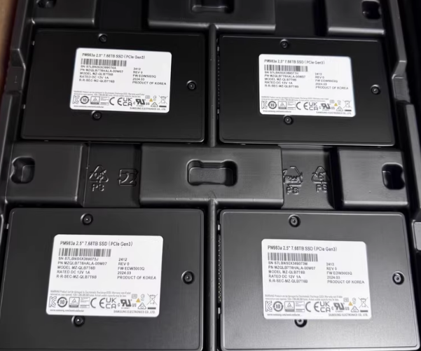 Special Offer PM983A / PM983 / PM1725A / PM1735 / PM1733 /PM1733A 960G 1.6T 1.92T 3.84T 7.68T U.2 SSD