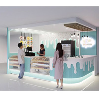 Comptoir de bar à glaces de conception tendance, comptoir de caisse, comptoir de présentation de desserts, gâteaux, pain, aliments, conception sur mesure
