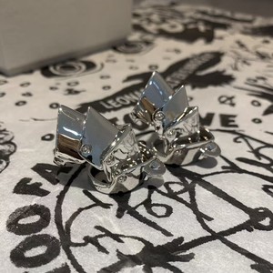 <span class=keywords><strong>Anillo</strong></span> <span class=keywords><strong>de</strong></span> Armadura <span class=keywords><strong>de</strong></span> Saturno <span class=keywords><strong>de</strong></span> Cuatro Secciones Chapado en Oro Versión <span class=keywords><strong>NANA</strong></span> <span class=keywords><strong>de</strong></span> Alta Calidad <span class=keywords><strong>de</strong></span> la Reina Madre Xizi, Joyería para Parejas, Personaje Femenino <span class=keywords><strong>de</strong></span> <span class=keywords><strong>Anime</strong></span> - Product Image 2