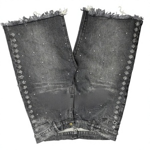 Men's Breathable Distressed Denim Shorts Straight Leg Mid Waist Sequined Decor Ripped Hem Casual Spring Summer Style - Product Image 2