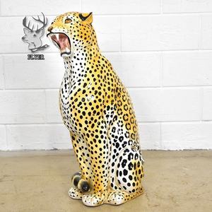 تماثيل حيوانات من الألياف الزجاجية للديكور المنزلي، هدية فنية من الراتنج، تمثال فهد للبيع - Product Image 2