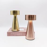 Nouvelle Lampe de Table Moderne à Rechargeable, Ambiance Lumineuse pour Chambre, Créative, Luxe, Idéale pour Cafés, Boutiques et Restaurants, Lampe de Bureau Décorative