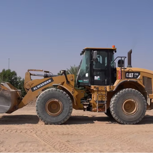 Kualitas tinggi 2023 digunakan kucing Jepang 950GC roda depan <span class=keywords><strong>Loader</strong></span> 151kw 18ton alat pemuat getar penggunaan pertanian backhoe <span class=keywords><strong>loader</strong></span> penjualan murah - Product Image 1