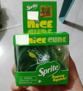 ขายส่งข้ามพรมแดนของเล่นบีบลดความเครียดแบบใหม่ที่มีส่วนผสมของมอลโทส บรรจุในแพ็คเกจของเล่นนุ่มสามสี - Product Image 6