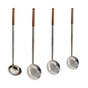 Utensilios de Cocina Nuevos a Precio de Fábrica, Herramientas de Cocina, Espátula Comercial de Acero Inoxidable 18/20/24 con Mango de Madera - Product Image 1