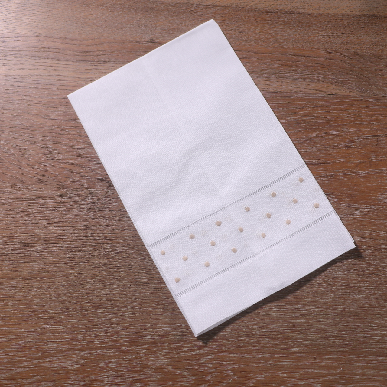 White  35cm x 55cm