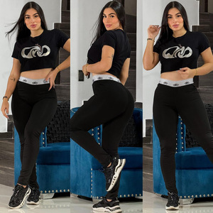 Bộ đồ tập Yoga hai mảnh mùa hè cho nữ size <span class=keywords><strong>S</strong></span> đến 2XL, in logo tùy chỉnh, gồm quần jogger và áo crop top - Product Image 2