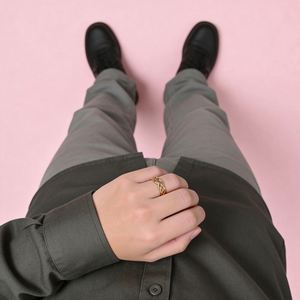 Anillo de Acero Inoxidable con Dientes de Dragón de Espinas Huecas - Product Image 6