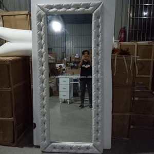 <b>Large</b> Durable Plywood Frame Traditional Design Hair Beauty <b>Floor</b> <b>Mirror</b> Salon Furniture for Stylist Barber Shop Use Hao Yu BS27 - Product Image 1