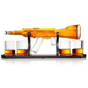 Decantador de Agua, Whisky, Vino o Tequila de <span class=keywords><strong>Cristal</strong></span> de Lujo con Diseño de Rifle AK47 - Product Image 2