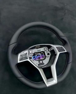Volant en cuir personnalisé avec affichage LED en fibre de carbone pour <span class=keywords><strong>Mercedes</strong></span>-Benz W204 W205 Série <span class=keywords><strong>AMG</strong></span>, pour <span class=keywords><strong>AMG</strong></span> GT <span class=keywords><strong>63</strong></span> 2016 - Product Image 1