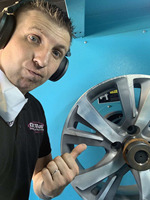 (GBT-L004) Machine de tournage CNC pour la réparation de jantes en alliage de voiture pour Dubaï à vendre