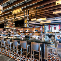 Chaises hautes pivotantes pour restaurants et bars, tabourets de bar modernes et commerciaux