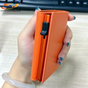 Porte-cartes automatique en alliage d'aluminium en cuir microfibre personnalisé, multi-emplacements pour cartes, portefeuille en métal - Product Image 2