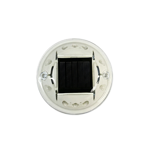Luz LED de Señalización de Tráfico para Exteriores, Resistente al Agua, de 120 mm, con Energía Solar, para Carreteras, Parques, Jardines y Paisajes - Product Image 1