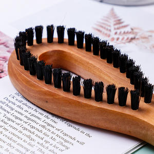 Brosse anti-peluches en bois, brosse en bambou pour tissus en laine, brosse pour couvertures, brosse anti-peluches à long manche en bois massif avec fil métallique. - Product Image 1