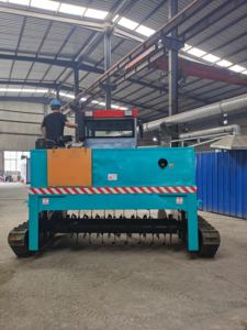 Tornitore motorizzato cingolato ribaltamento veicolo cingolato fermentazione Compost Mixer per concime e Compost miscelazione - Product Image 5