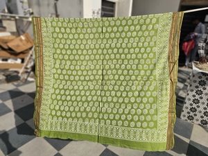 ผ้าปาเรโอผ้าฝ้ายพิมพ์ลายบล็อกทำมือ ผ้าพันคอ ผ้าคลุมไหล่ และผ้าดูปัตตา ผ้าเนื้อนุ่ม น้ำหนักเบา เป็นมิตรกับสิ่งแวดล้อม เหมาะสำหรับคลุมชายหาด - Product Image 6