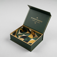 Fabrication de boîtes cadeaux rigides magnétiques en carton de luxe, personnalisées, recyclables, pour chaussures et vêtements, avec logo, vente en gros