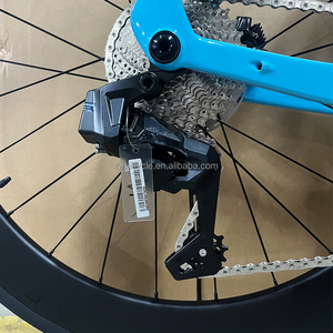 Bicicleta de Carretera de Fibra de Carbono con Cambio Electrónico Inalámbrico de 24 Velocidades, Frenos de Disco Ligeros, 700C, Bicicleta de Carreras para Adultos - Product Image 6