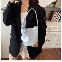 Tas Wanita Kulit PU Trendy 2026 dengan Resleting, Tas Selempang Wanita, Tas Tangan Wanita