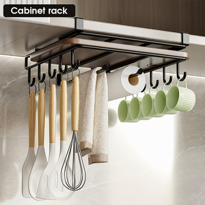 Organisateur de rangement suspendu sous l'armoire, finition en métal noir mat durable avec support pour planche à découper et crochets pour tasses - Product Image 2