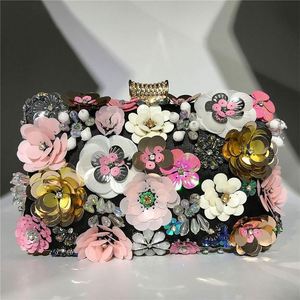 Sacs à main et sacs à bandoulière pour femmes, en gelée transparente, avec des perles de fleurs, de style designer de luxe - Product Image 3