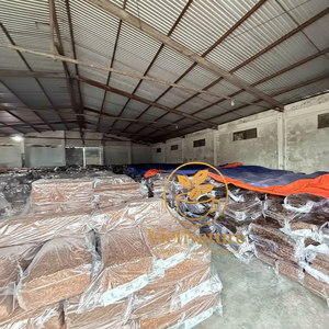 [Vietnam Supply]Wholesale High Strength Tear-Resistant Natural Raw Material <b>Rubber</b> SVR 3L <b>Block</b> Shape for Tire Manufacturing - Product Image 1