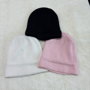 Topi Beanie Rajut Kabel dengan Bordir 3D, Lapisan Fleece untuk Cuaca Dingin Ekstrem, Model Slouchy, Bernapas, Tahan Air untuk Ski Musim Dingin - Product Image 1