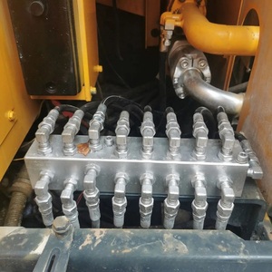 Excavatrice Hyundai coréenne d'occasion 220LC-9S Excavatrice Hyundai coréenne d'occasion originale 220 en vente - Product Image 4