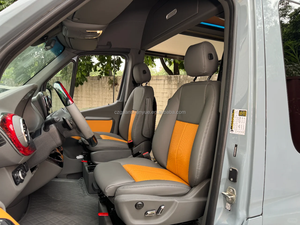 Kit de conversion d'intérieur de luxe pour Sprinter : parois latérales, toit, sièges, coffre, mini-intérieur pour Sprinter 4x4 de luxe - Product Image 3