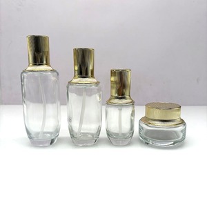 ขวดแก้วขนาด 50 มล. 100 มล. ขายส่ง สามารถปรับแต่งโลโก้และฉลากได้ พร้อมฝาสีทอง สำหรับบรรจุภัณฑ์โลชั่นและน้ำหอม - Product Image 2