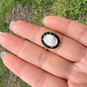 Bague religieuse pour femme en or véritable 18 carats plaqué or, Vierge Marie, coquille blanche, Notre-Dame <span class=keywords><strong>de</strong></span> <span class=keywords><strong>Guadalupe</strong></span>, sertie <span class=keywords><strong>de</strong></span> zirconiums cubiques, bijoux catholiques - Product Image 5