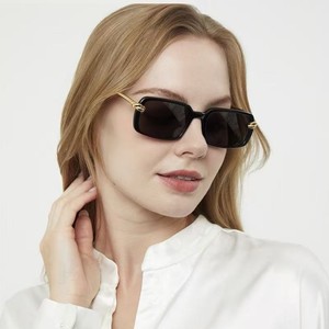 <span class=keywords><strong>Gafas</strong></span> <span class=keywords><strong>de</strong></span> <span class=keywords><strong>Sol</strong></span> Cuadradas <span class=keywords><strong>con</strong></span> Diseño <span class=keywords><strong>de</strong></span> Nudo <span class=keywords><strong>de</strong></span> <span class=keywords><strong>Cuerda</strong></span> y Varillas Metálicas, Estilo Vintage, Protección UV400 para Mujer, Novedad 2026 - Product Image 1