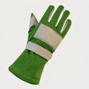 Guantes de Karting Personalizados por Sublimación, Creados Mediante Producción Avanzada en Larga Escala para Potenciar Marcas Ambiciosas del Deporte de Motor - Product Image 1