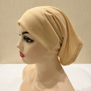 Venta caliente nuevos hombres mujeres multiusos Color sólido <span class=keywords><strong>Pelo</strong></span> <span class=keywords><strong>Largo</strong></span> gorro moda tubo bandas Fondo sombrero Hijab - Product Image 6