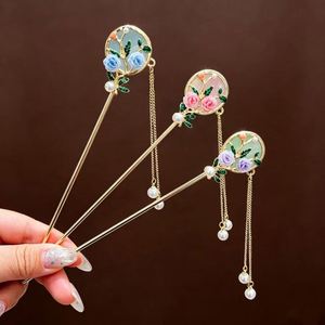 Épingle à cheveux en forme d'éventail de style chinois pour femmes, avec perles, pompons et fleurs, pour Qipao et Hanfu - Product Image 1