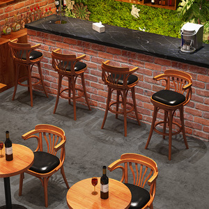 Cổ Điển Công Nghiệp Phong Cách Thanh Thiết Lập Đồ Nội Thất Da Thanh Phân Xoay Bằng Gỗ Cao Thanh Ghế Với tựa lưng Và Bàn Gỗ - Product Image 4