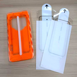 Kit d'application anti-poussière à installation facile, film protecteur d'écran en verre trempé 9H 2.5D pour iPhone 14 15 16 17 Pro Max - Product Image 4