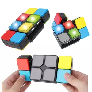 多功能音乐立方体智能魔术变形拼图立方体玩具抗压发光二极管闪光立方体电子记忆游戏