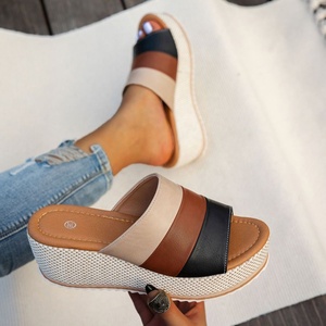 Sandales plateforme pour femmes, nouveau style, avec talons épais et bout rond, pour un usage quotidien estival, disponibles en différents styles - Product Image 6