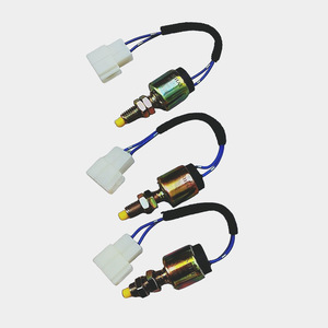 Interruptor de Luz de Freno Sihai NJ131JK231DCA1046 Universal para Vehículos Agrícolas, Montacargas, Reparación y Reemplazo - Product Image 4
