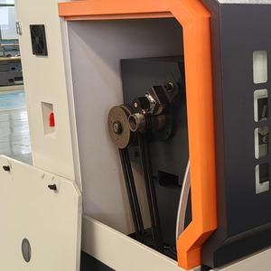 Kostengünstige CK6152E Horizontale CNC-Drehmaschine 3-Gang-Getriebe GSK-Steuerungssystem Schwerlastbearbeitung Flachbett-Design - Product Image 2
