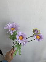 Vente en gros de bouquets de gerbera en soie chrysanthème hollandais petite marguerite blanche jaune petite marguerite artificielle